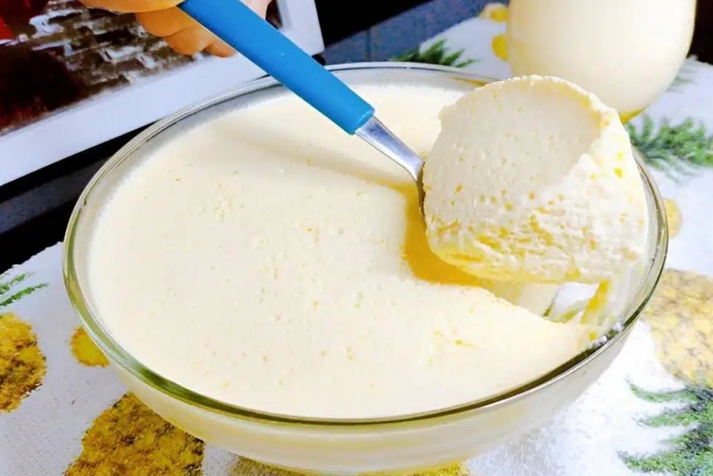 Mousse de abacaxi uma sobremesa simples e prática para o seu almoço em família