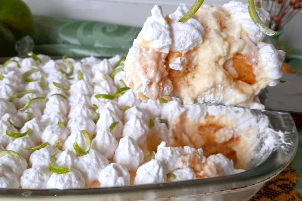 Pavê torta de limão com chantilly, é sobremesa natalina muito fácil e com poucos ingredientes